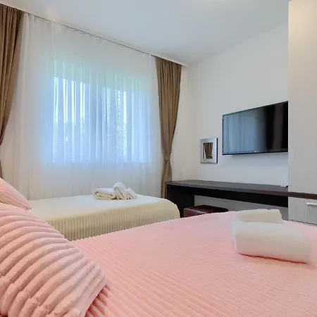 Holiday home Alba Rossa Sisan