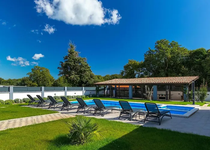 펜션 Alba Rossa Šišan